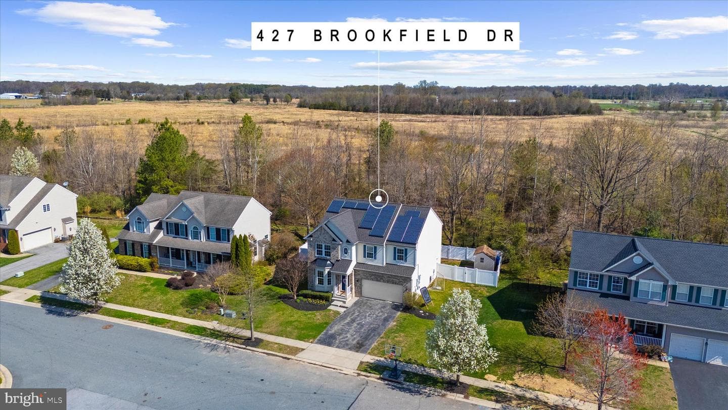 427 Brookfield Drive photo 3