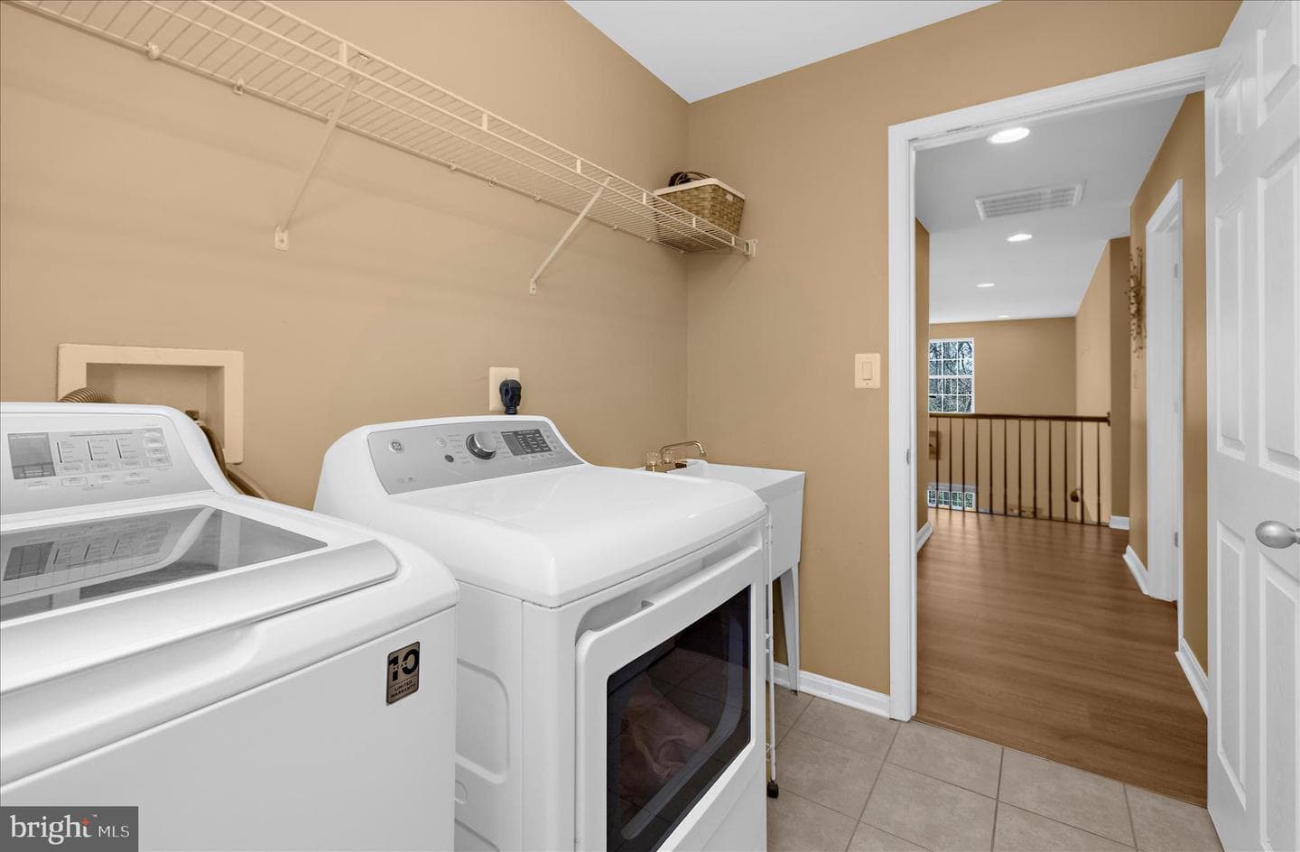 427 Brookfield Drive photo 45