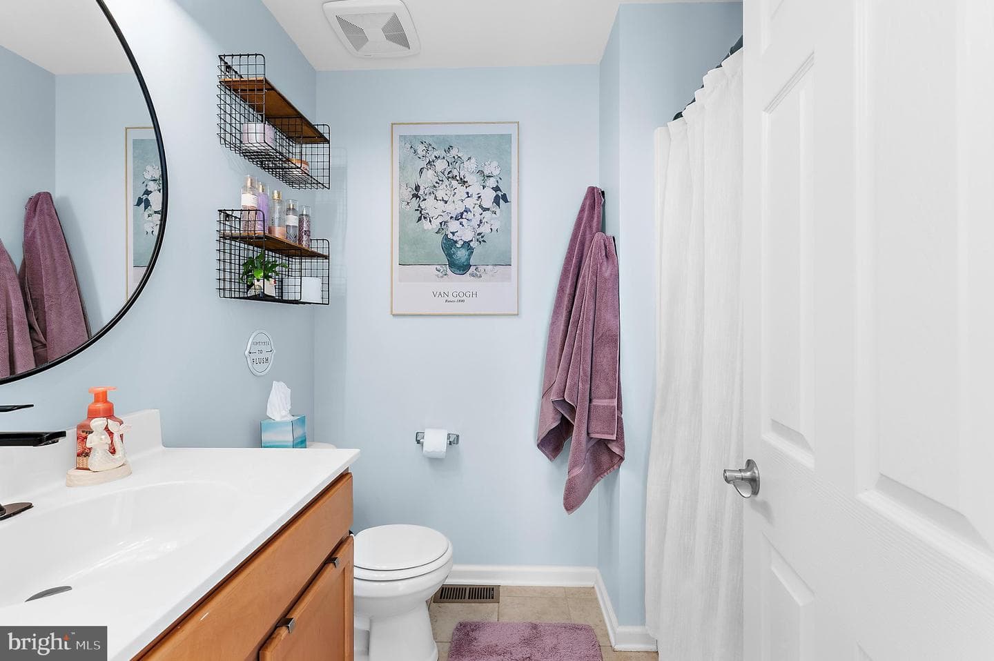 102 Sophie Lane photo 29