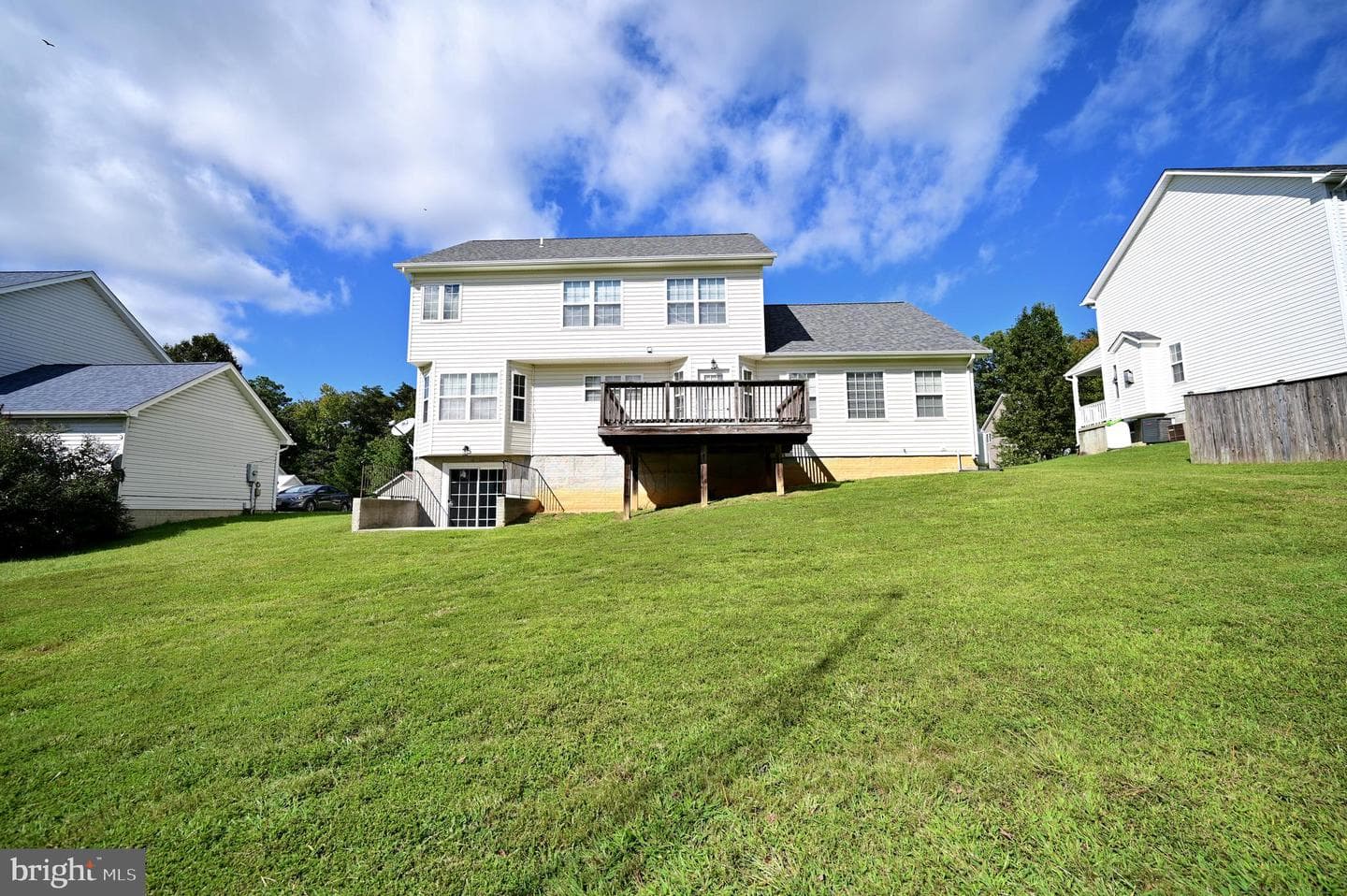 46689 Sandalwood Street photo 11