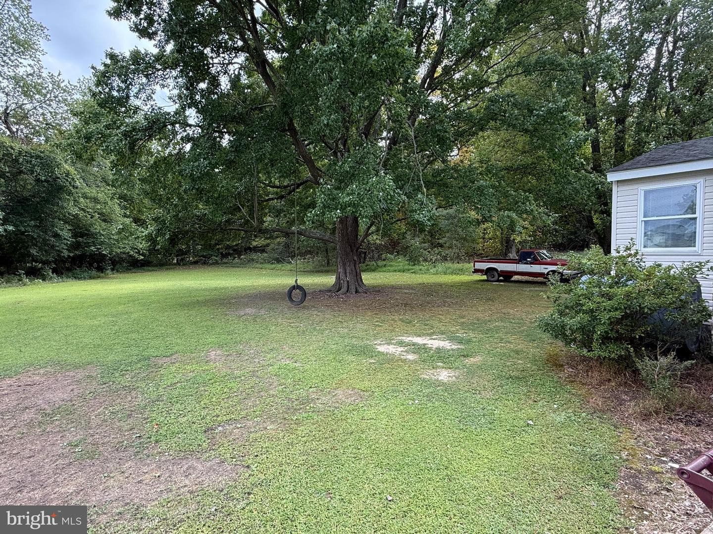 24992 Sotterley Road photo 17