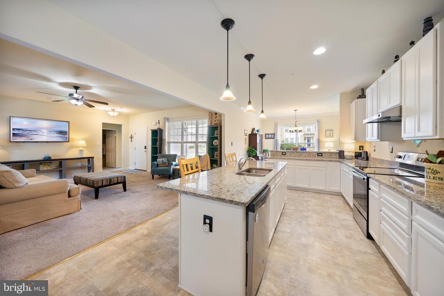 23264 Lindsay Drive photo 15