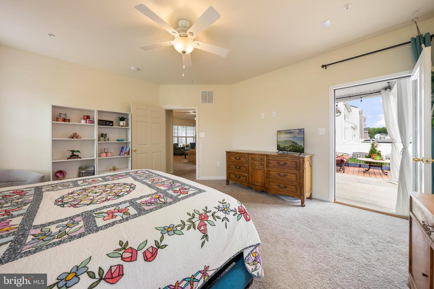 23264 Lindsay Drive photo 26