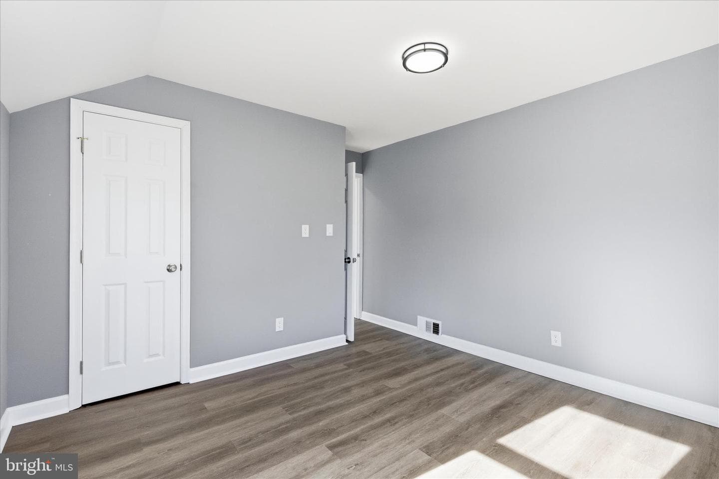 46600 Midway Drive photo 18