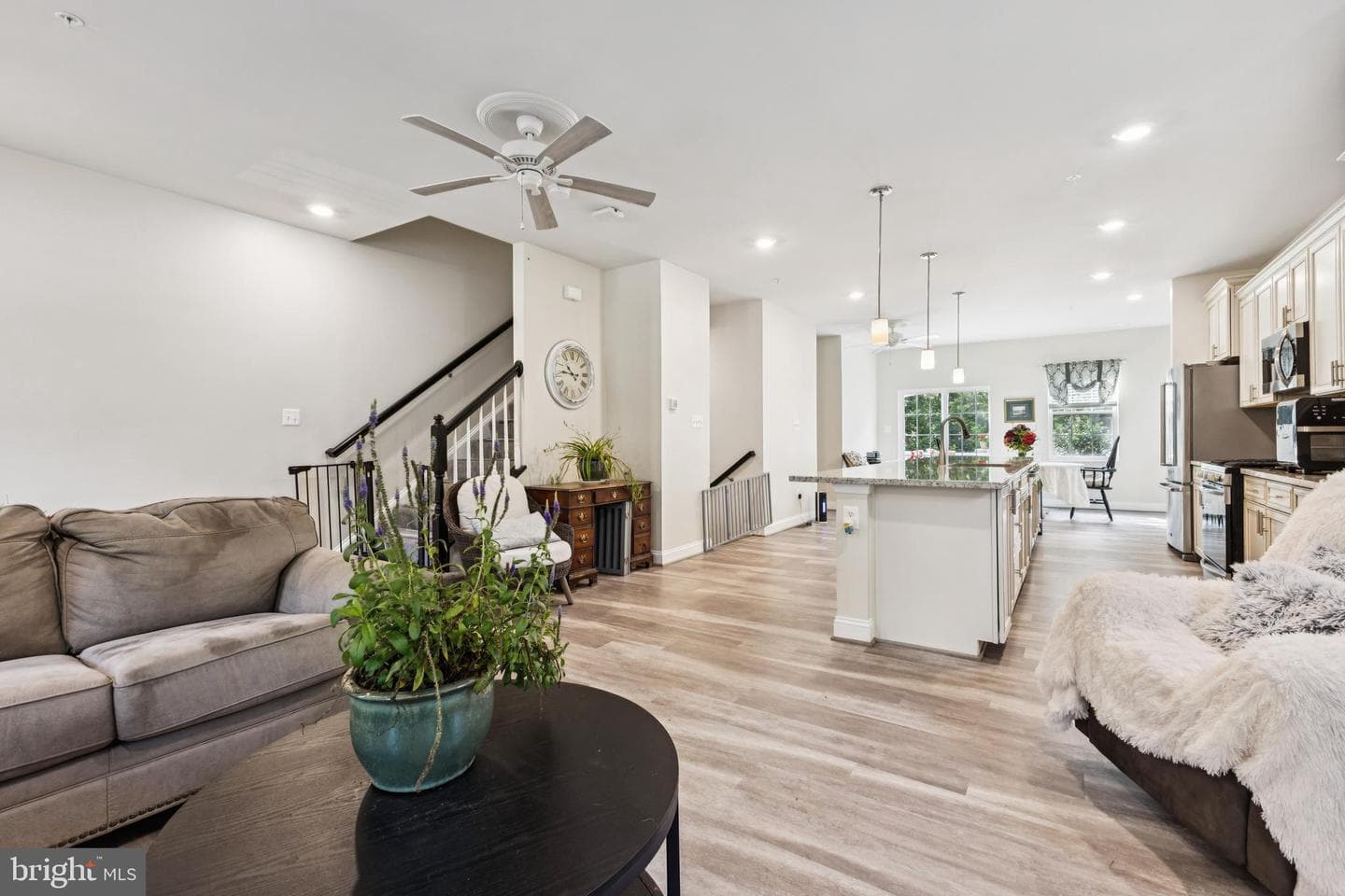 45429 Englewood Way photo 9