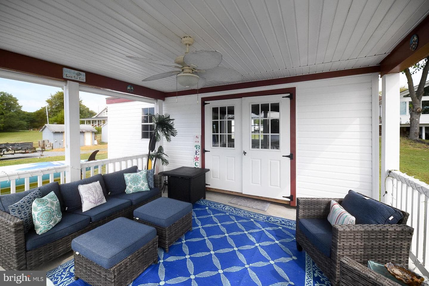 38819 Morris Point Road photo 12