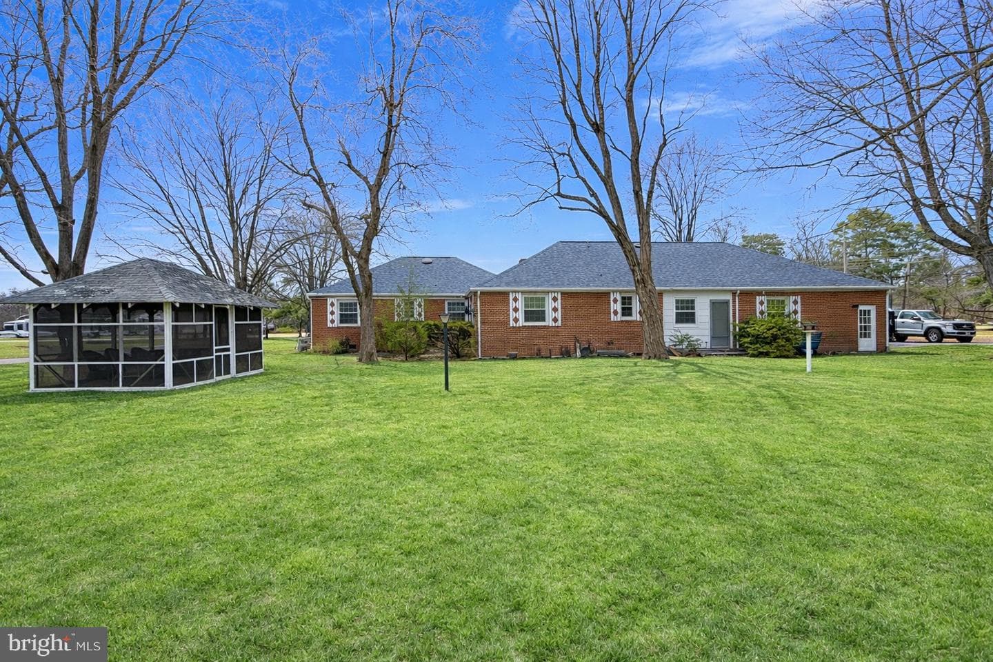 39725 Lady Baltimore Avenue photo 3