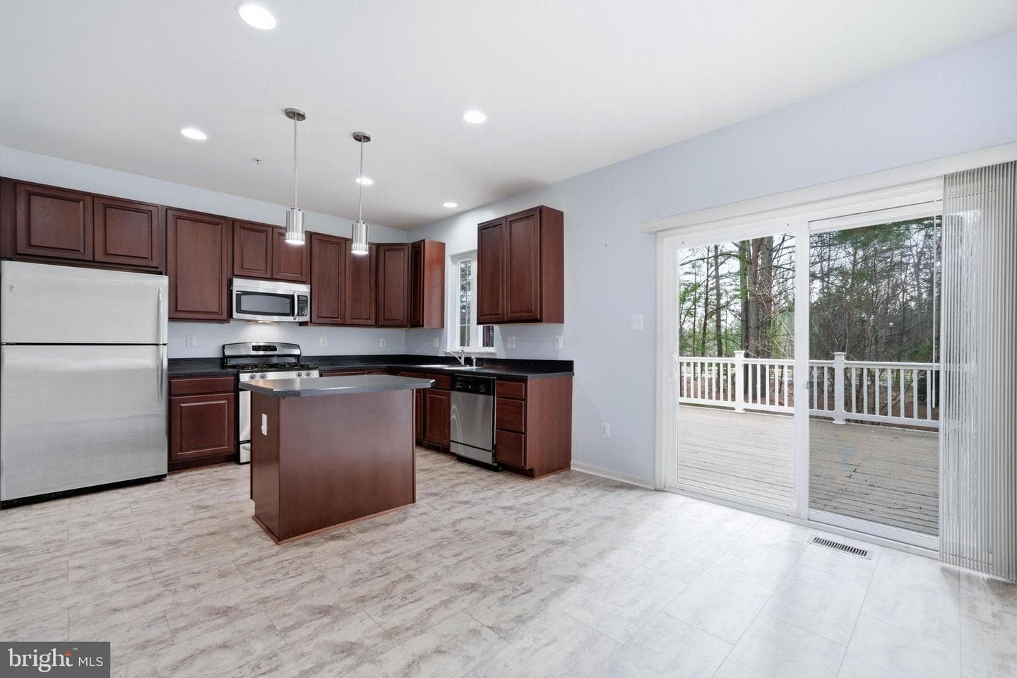 45425 Monterey Lane photo 19