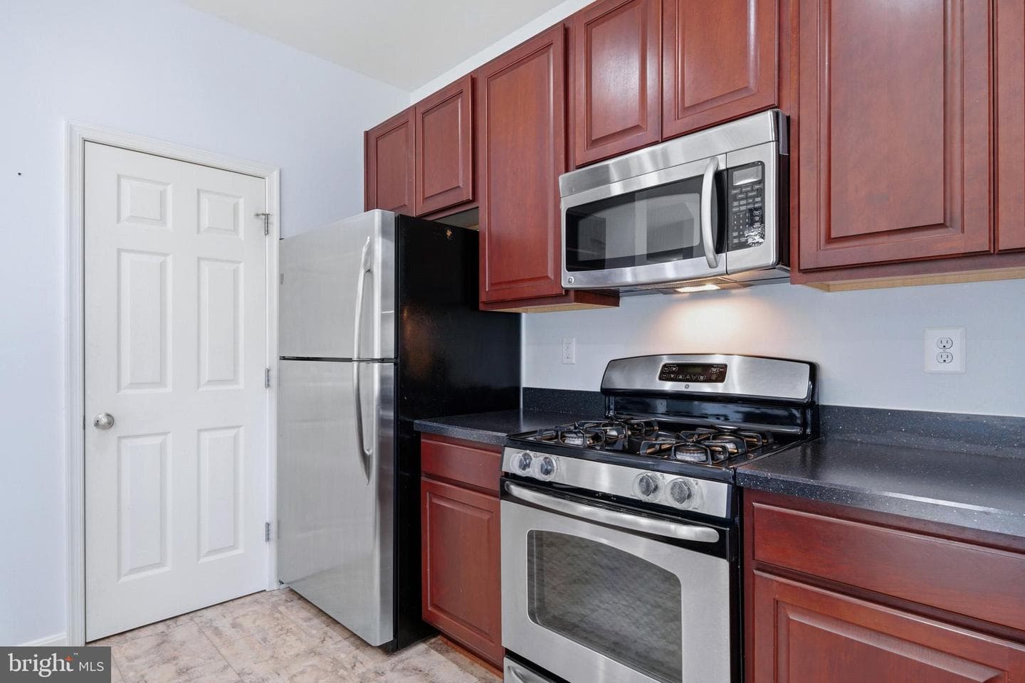 45425 Monterey Lane photo 25