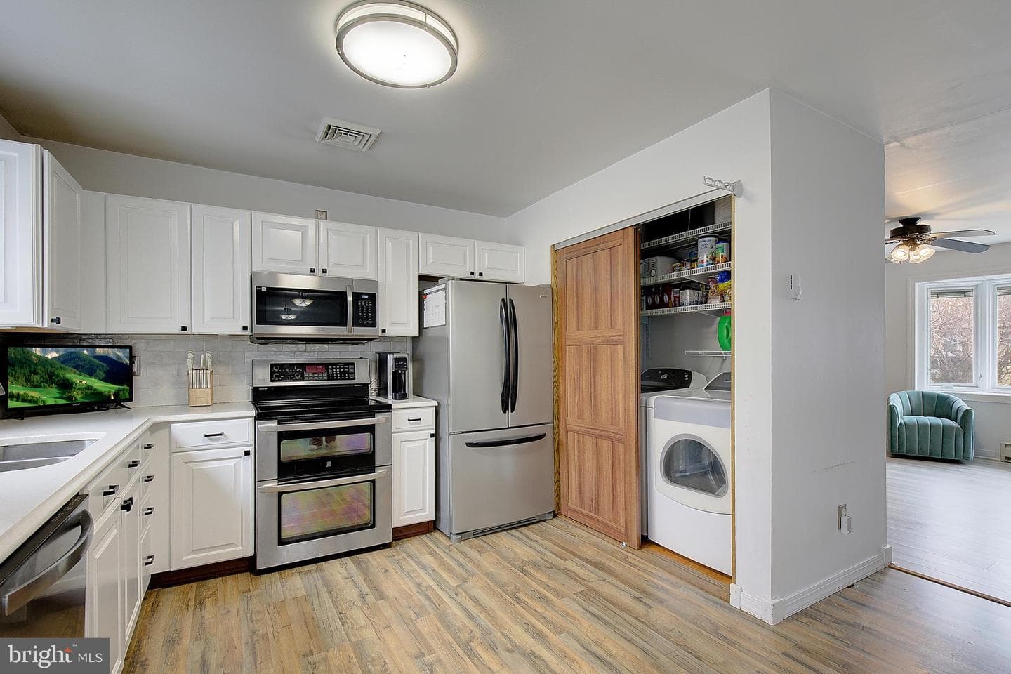 29931 Ronald Drive photo 9