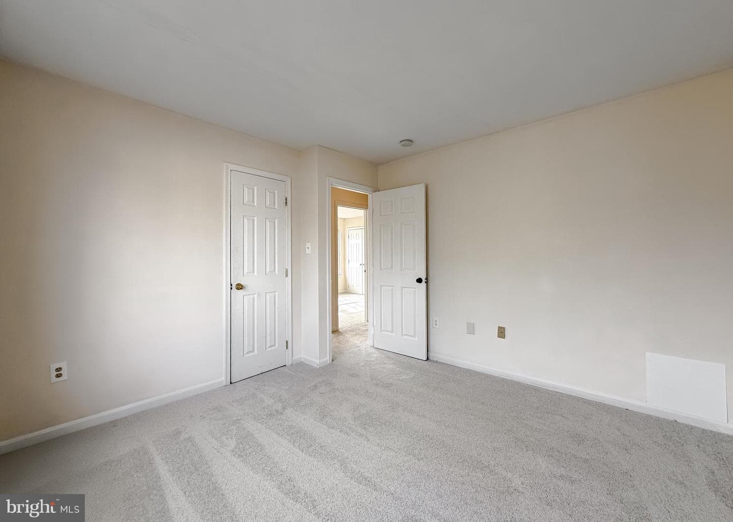 22671 Kinnegad Drive photo 27