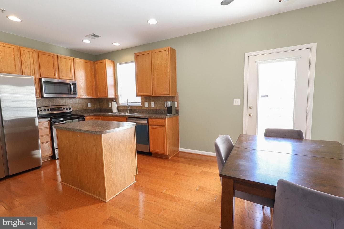 21355 Jettison Drive photo 30