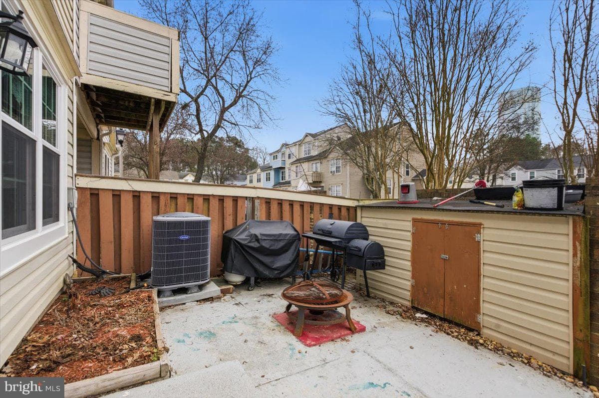 46351 Columbus Drive #207 photo 30