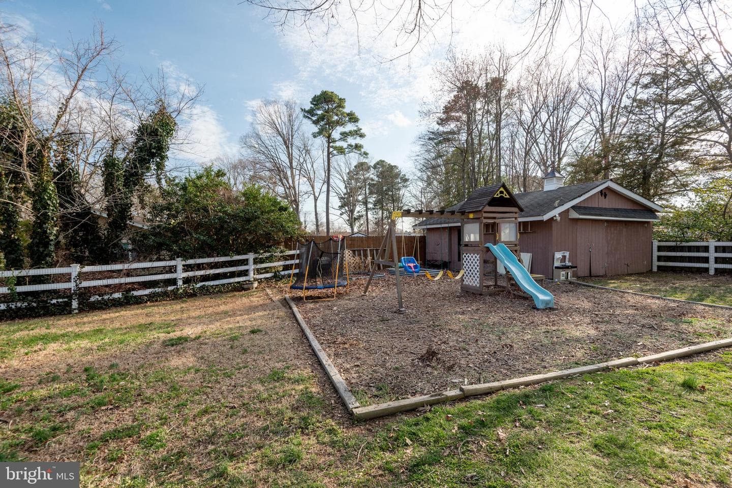 44125 Louisdale Road photo 42