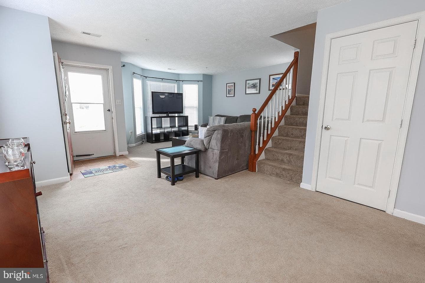 22141 Saint Leonards Circle photo 3