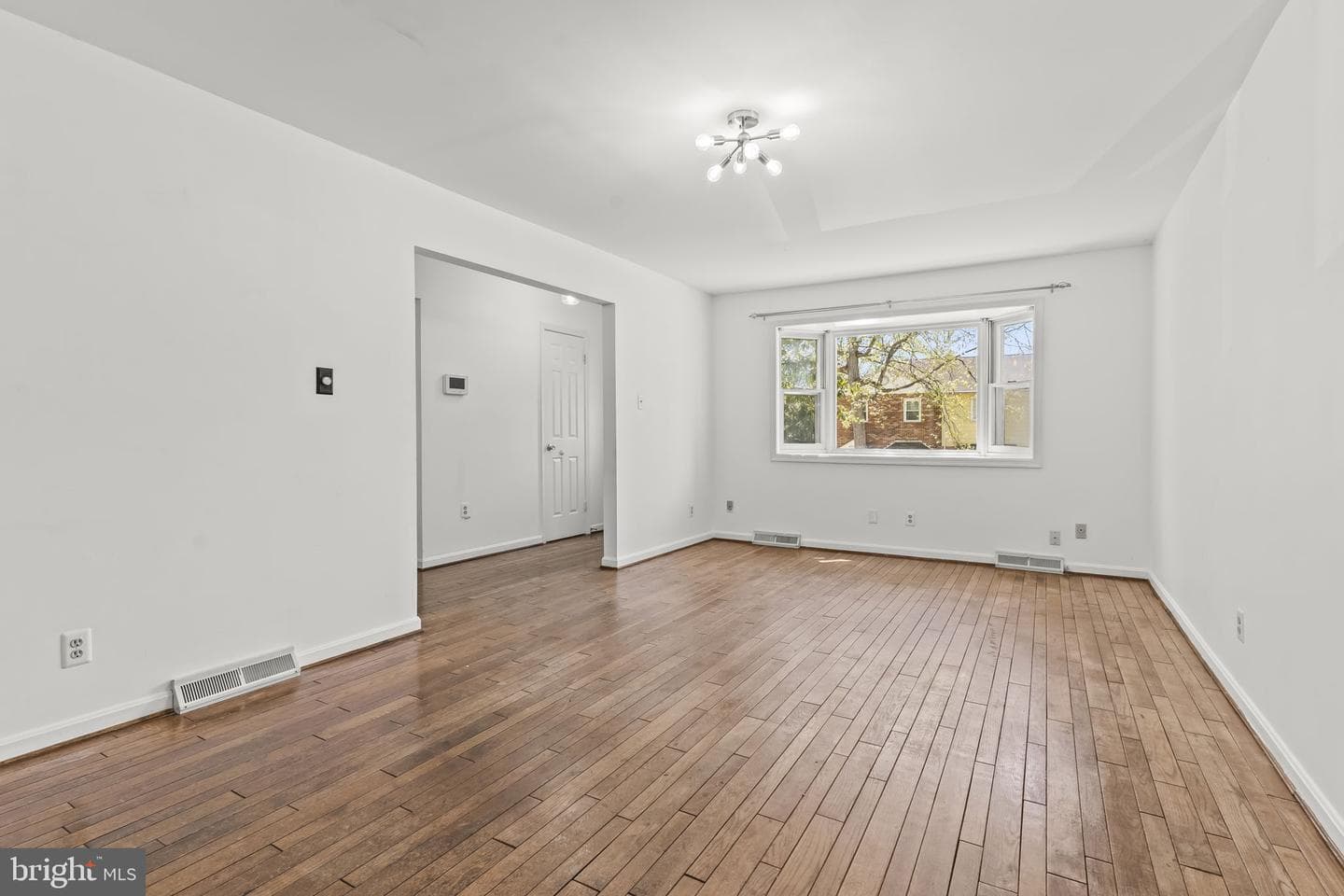 22424 Greenview Court photo 6
