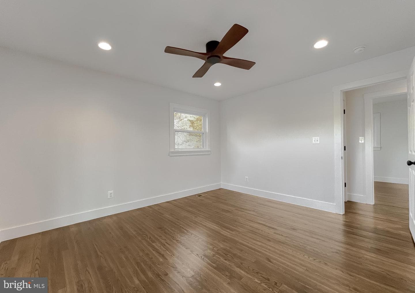43088 Island View photo 26