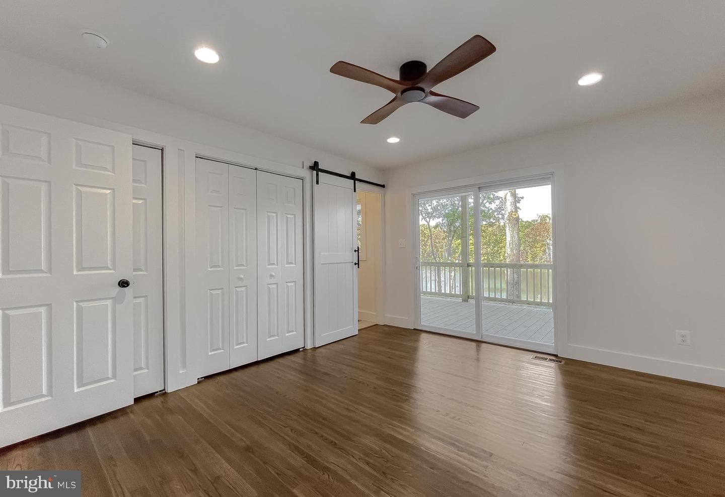 43088 Island View photo 27