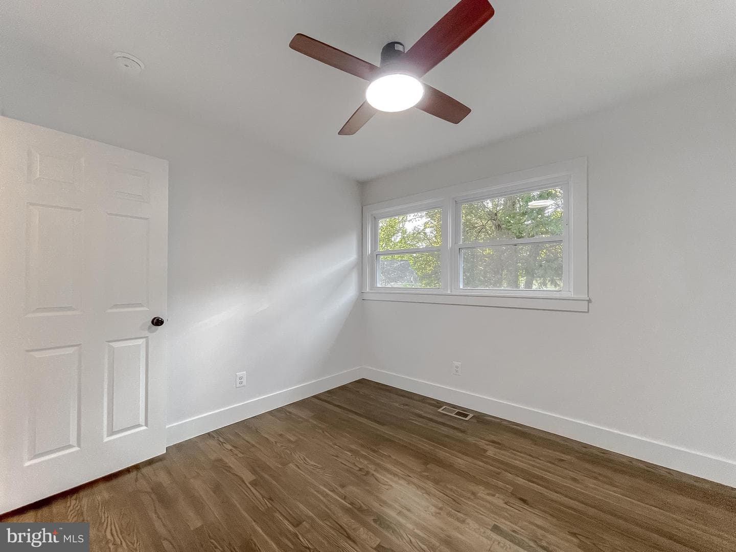 43088 Island View photo 33