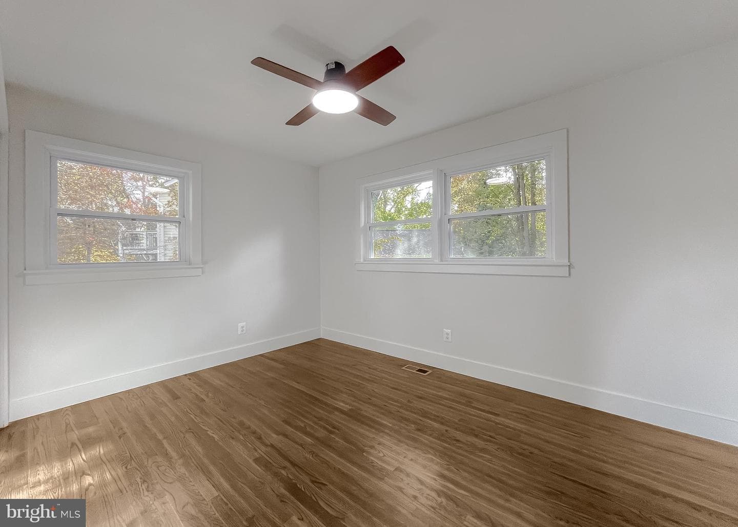 43088 Island View photo 34