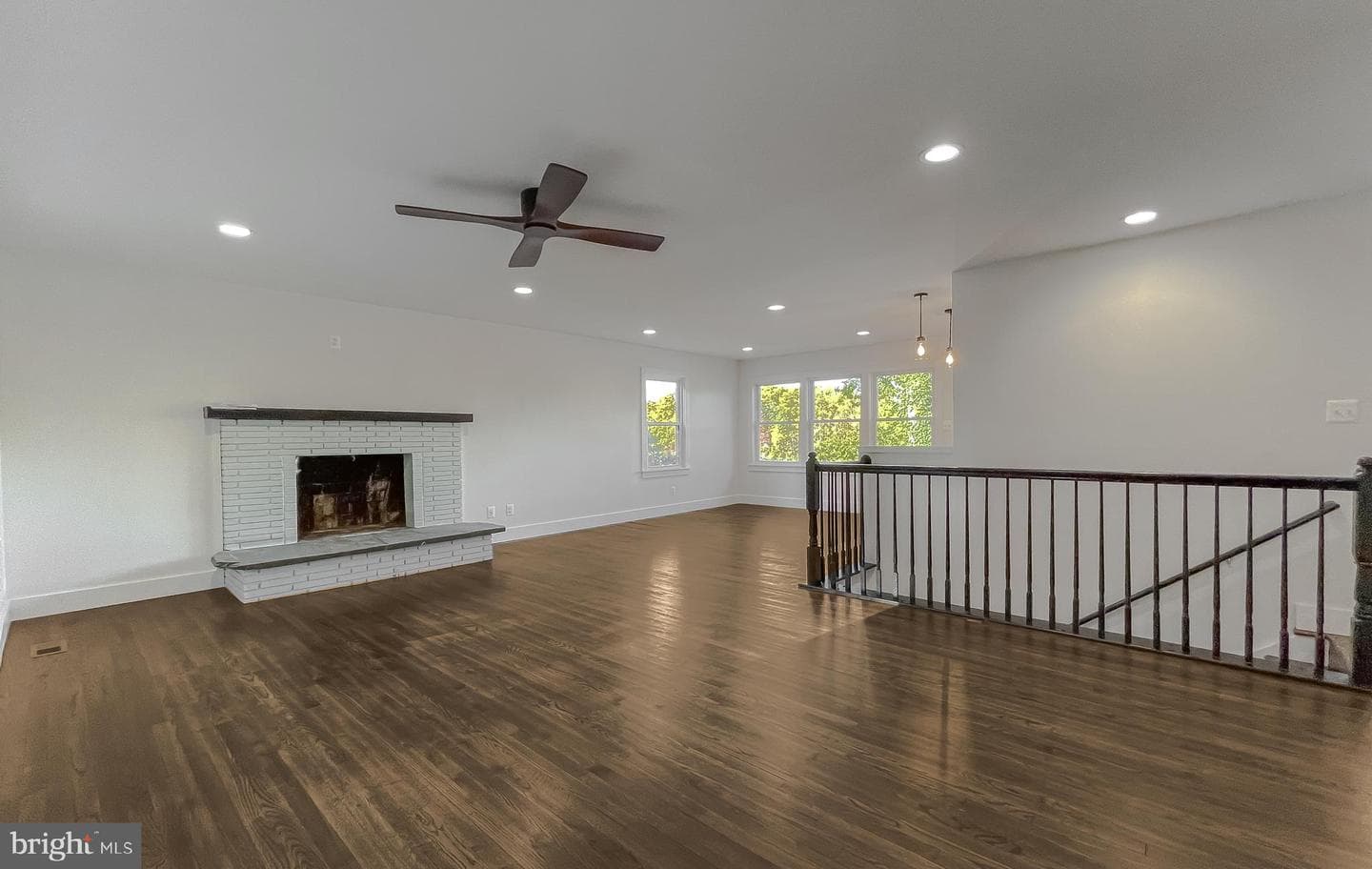 43088 Island View photo 4