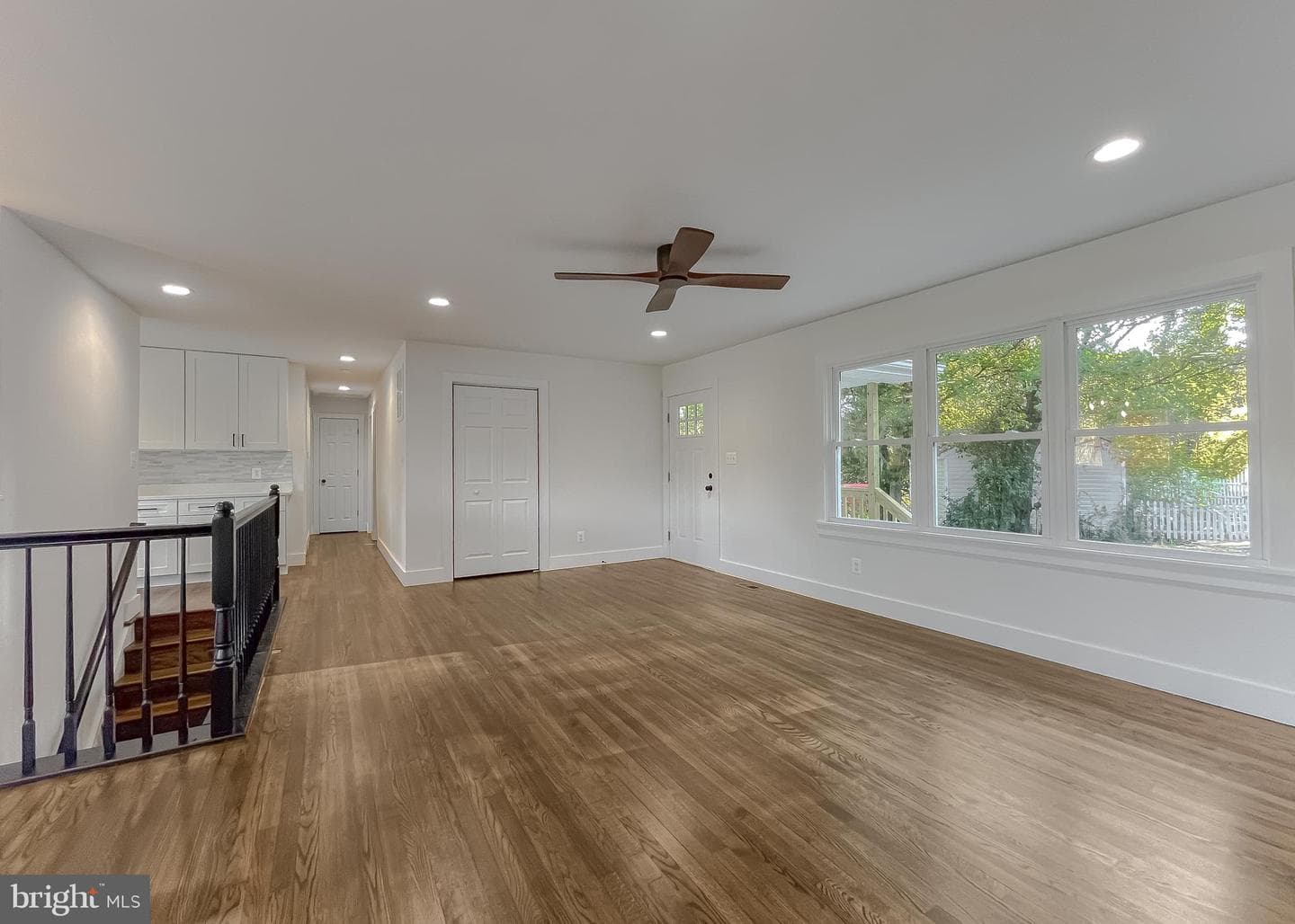 43088 Island View photo 6