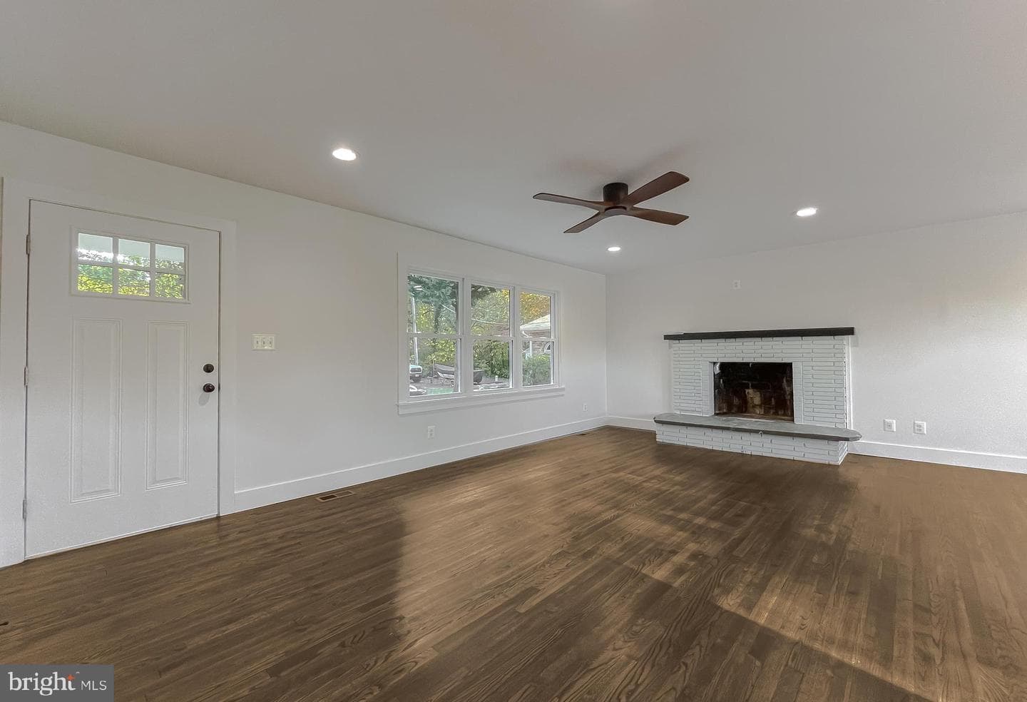43088 Island View photo 8
