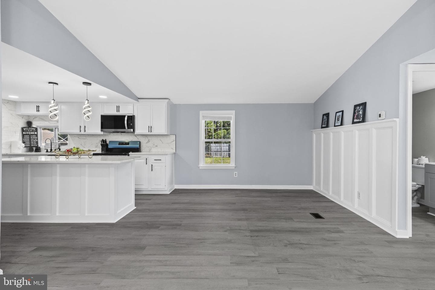 21488 Forest Run Drive photo 7