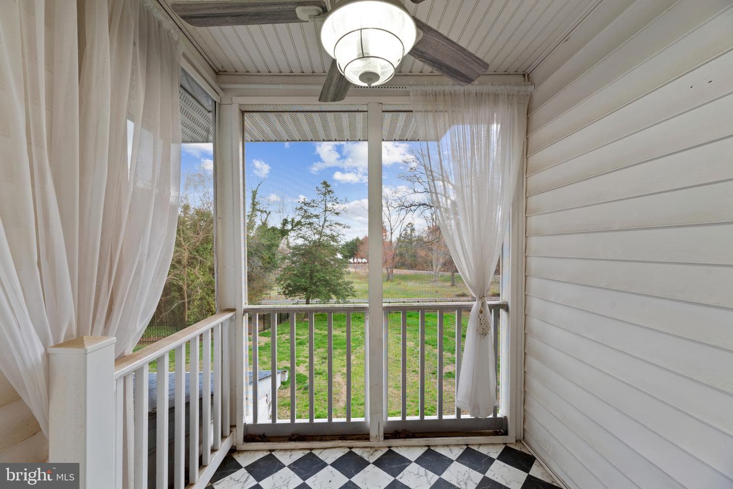 45920 Wild Rose Lane photo 23