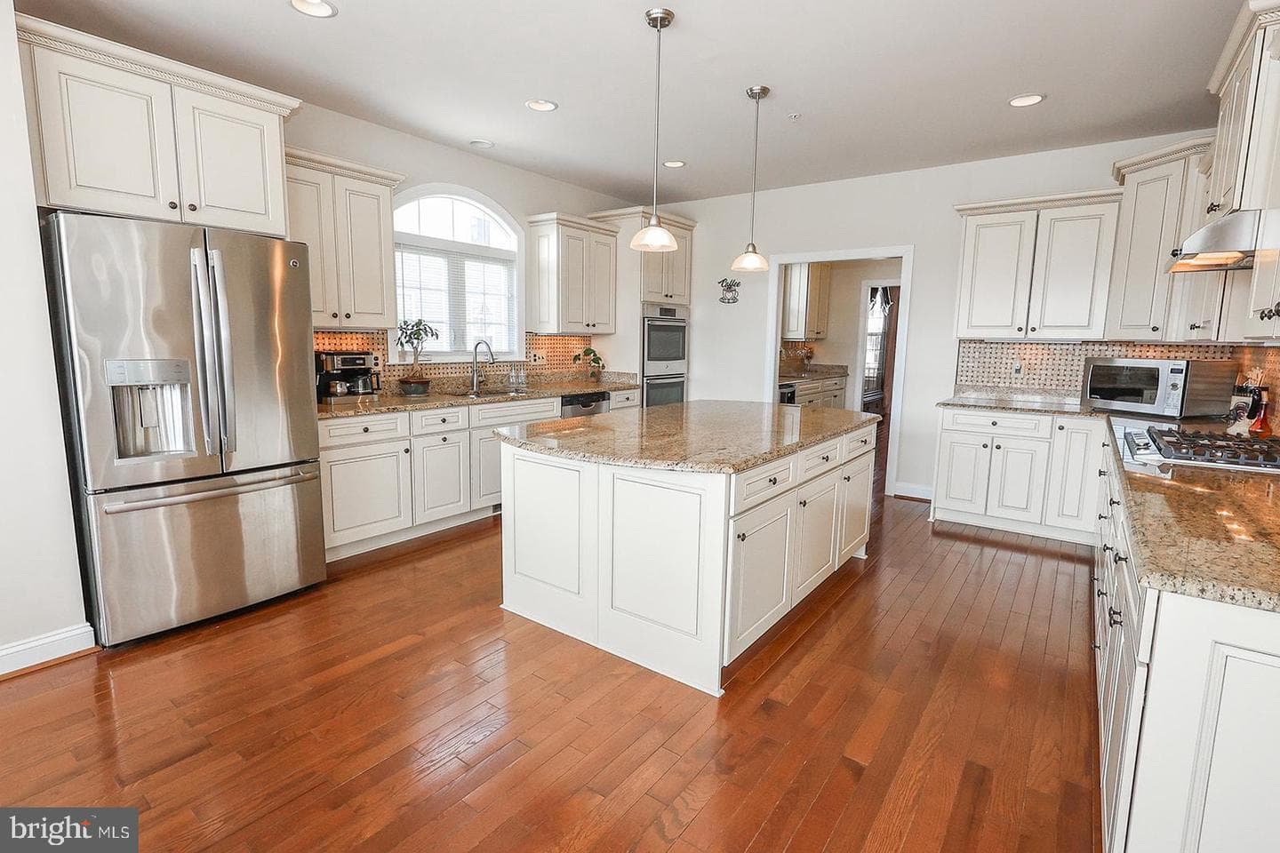 24541 Broad Creek Drive photo 11