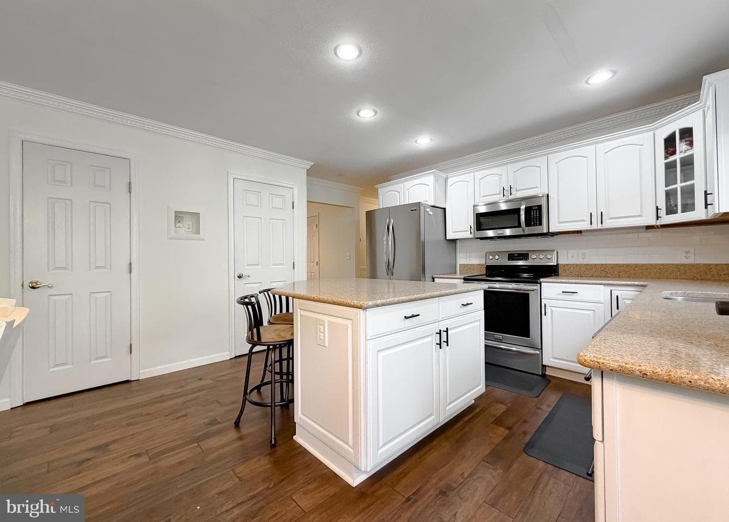 23207 Moakley Street photo 18