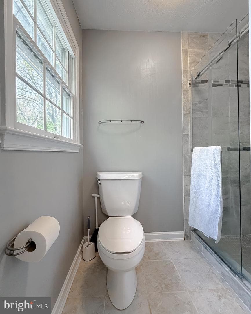 23207 Moakley Street photo 33