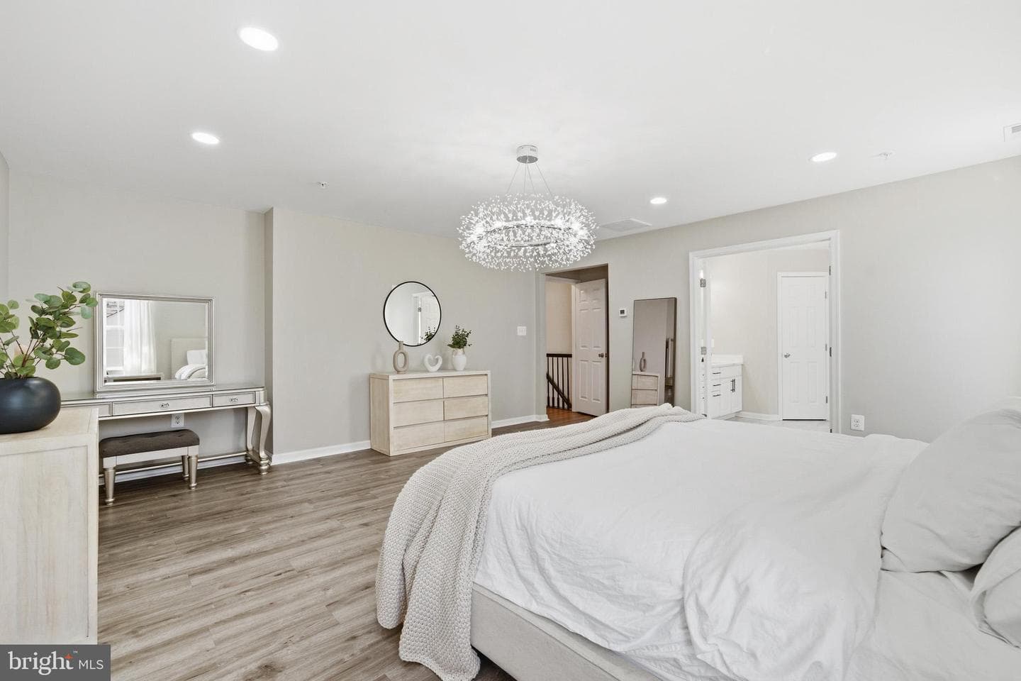 23324 Lindsay Drive photo 32