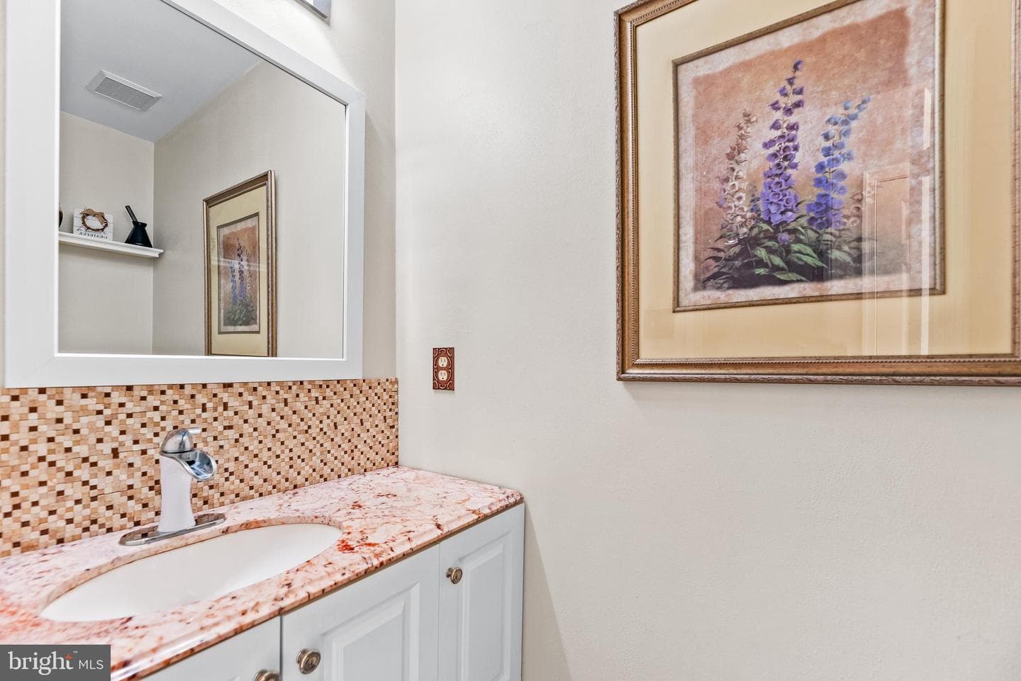 45416 Buttercup Lane photo 17