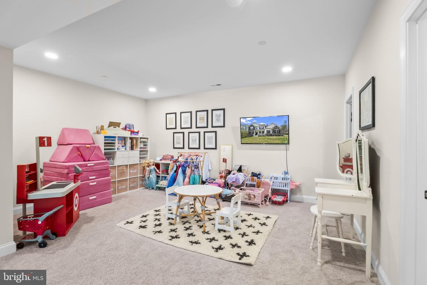 42625 Richly Ln photo 35