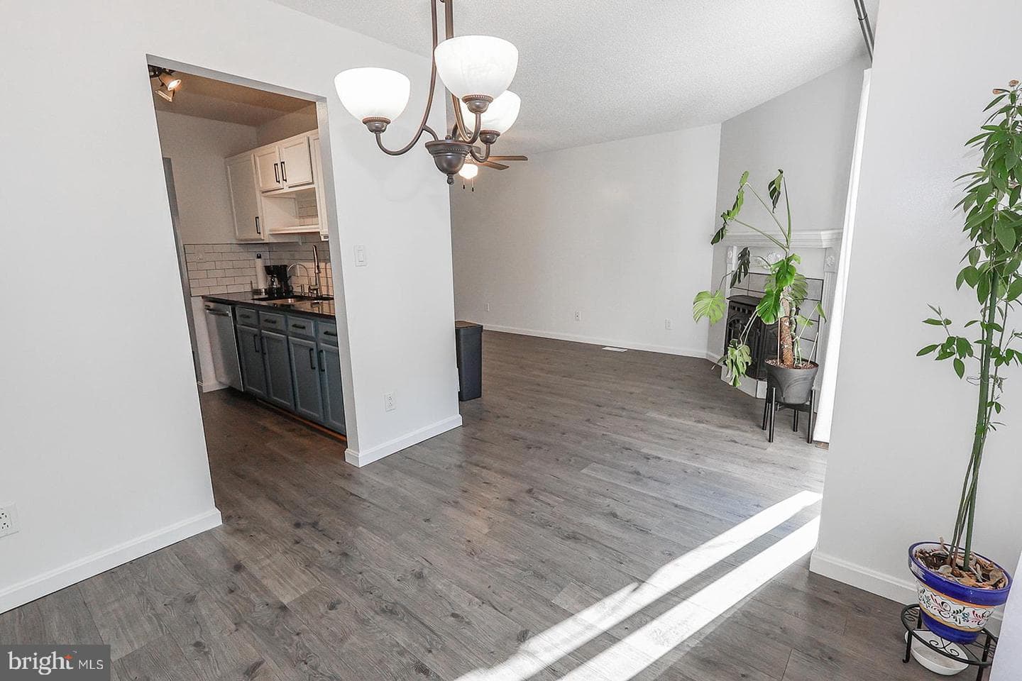 45615 Longfields Village Drive photo 11