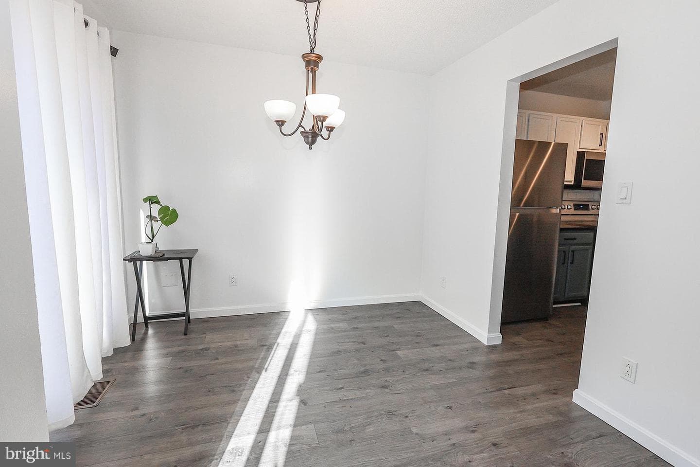 45615 Longfields Village Drive photo 9