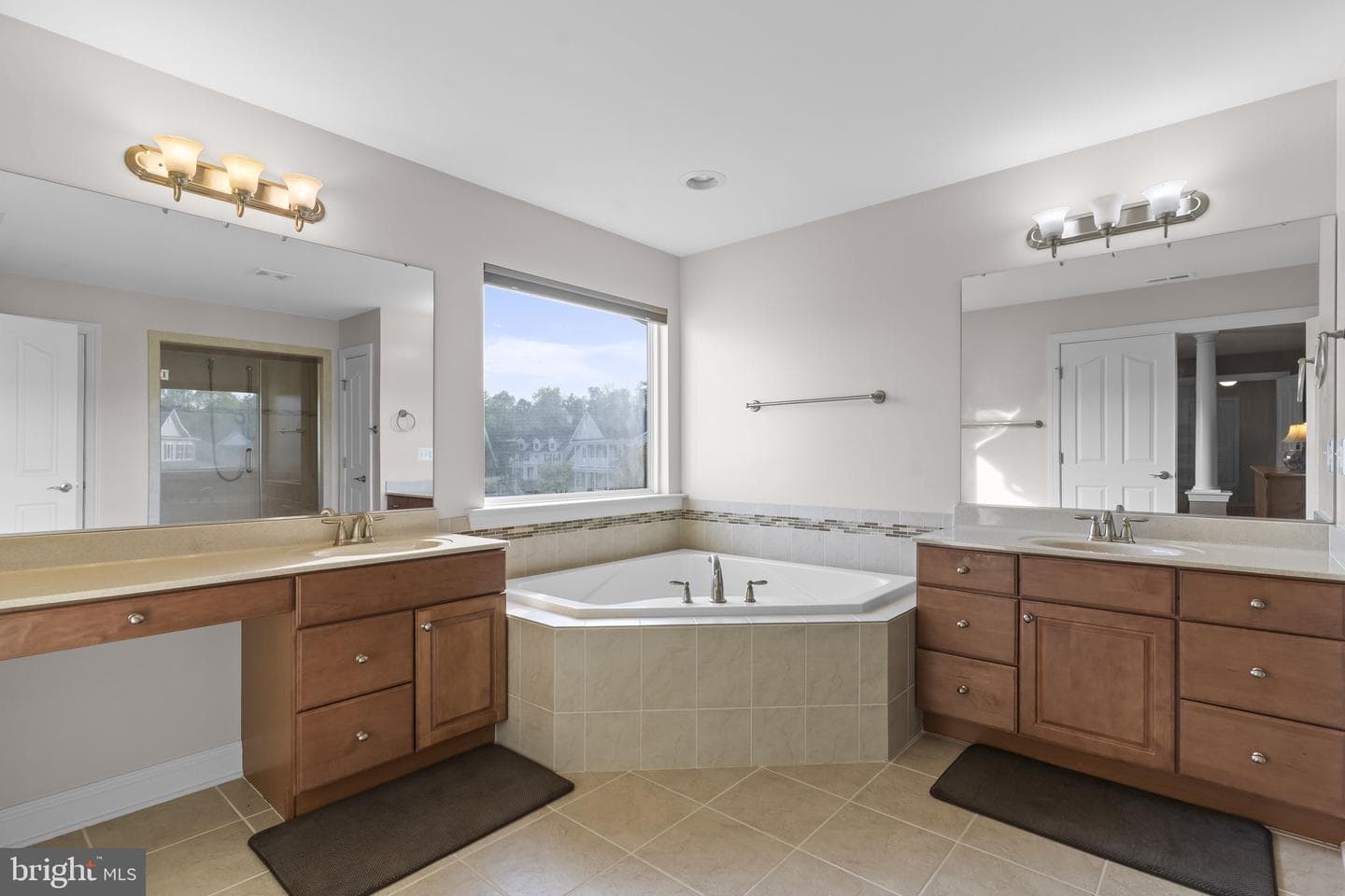 41389 Holiday Court photo 52