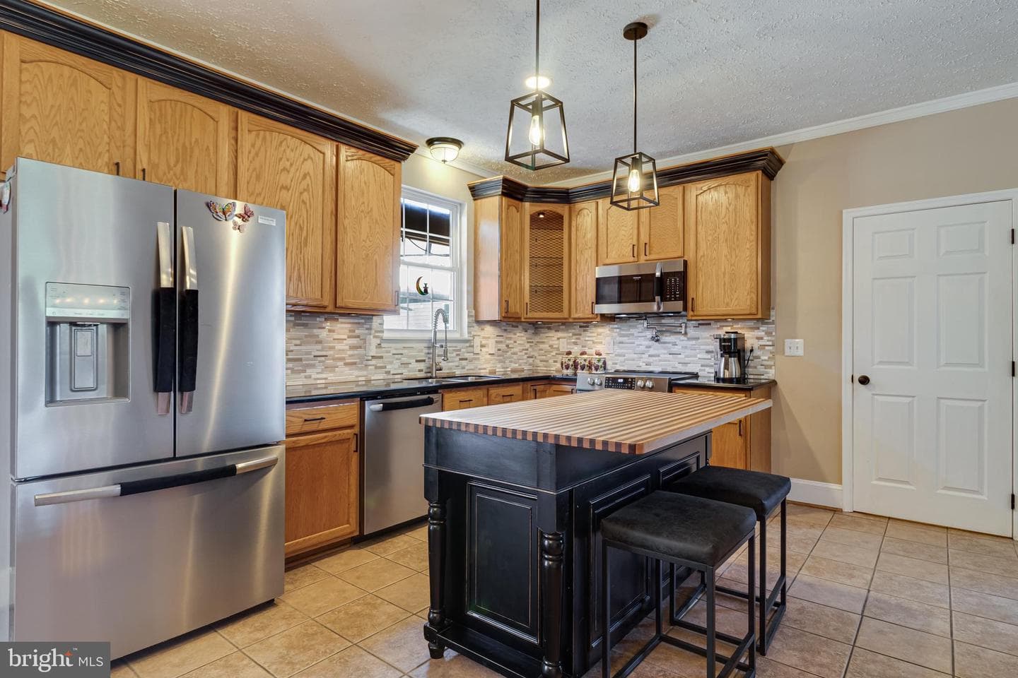 38425 Rooster Lane photo 14
