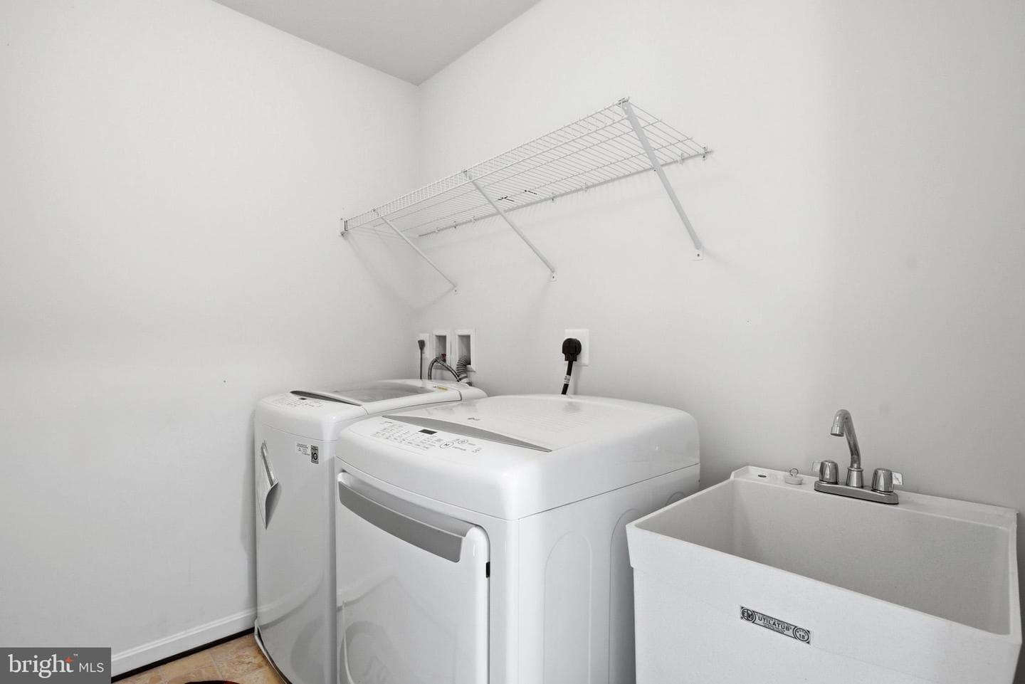 46159 Seabiscuit Court photo 37