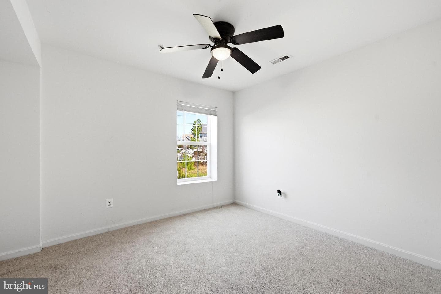 46159 Seabiscuit Court photo 42