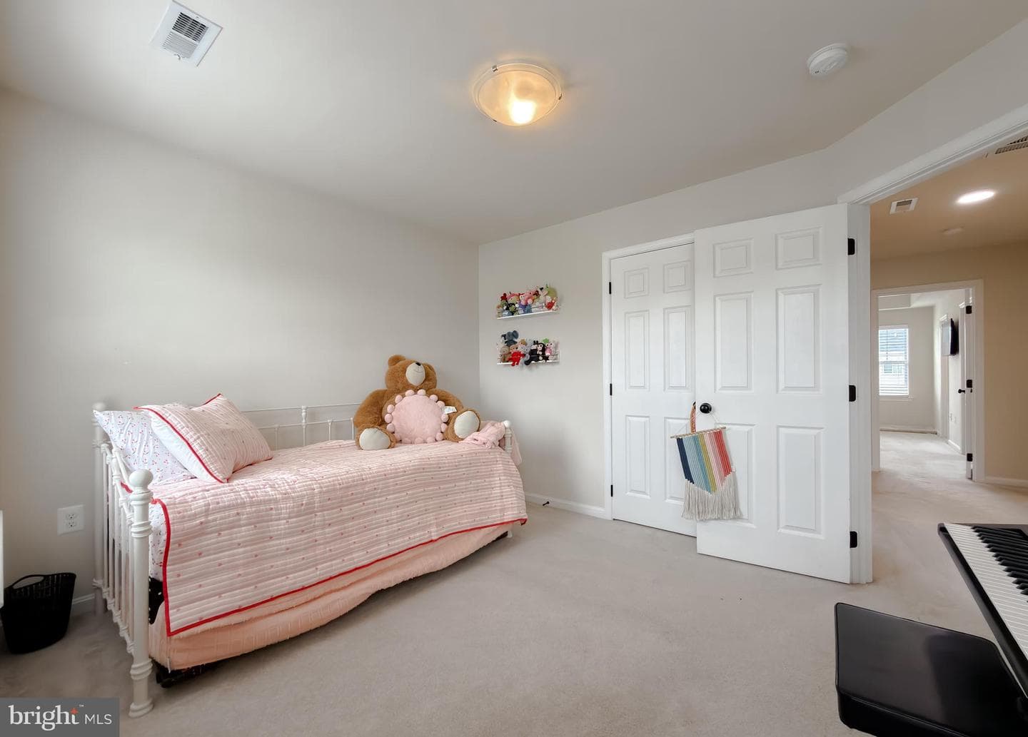 41505 Margrove Circle photo 18