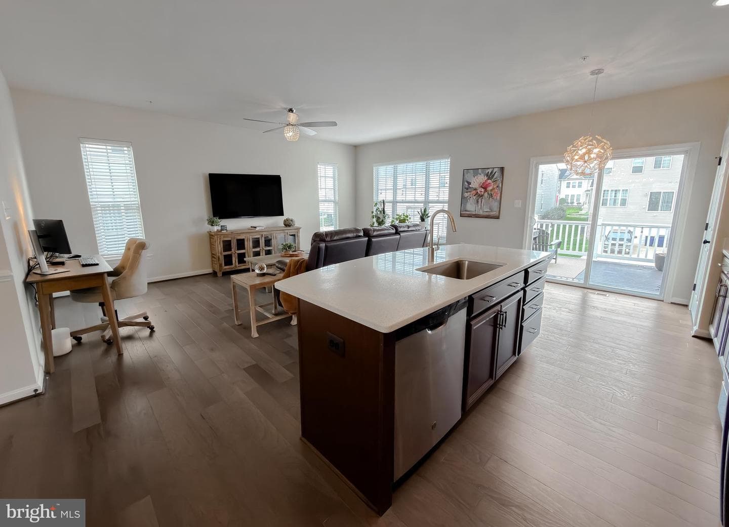 41505 Margrove Circle photo 9