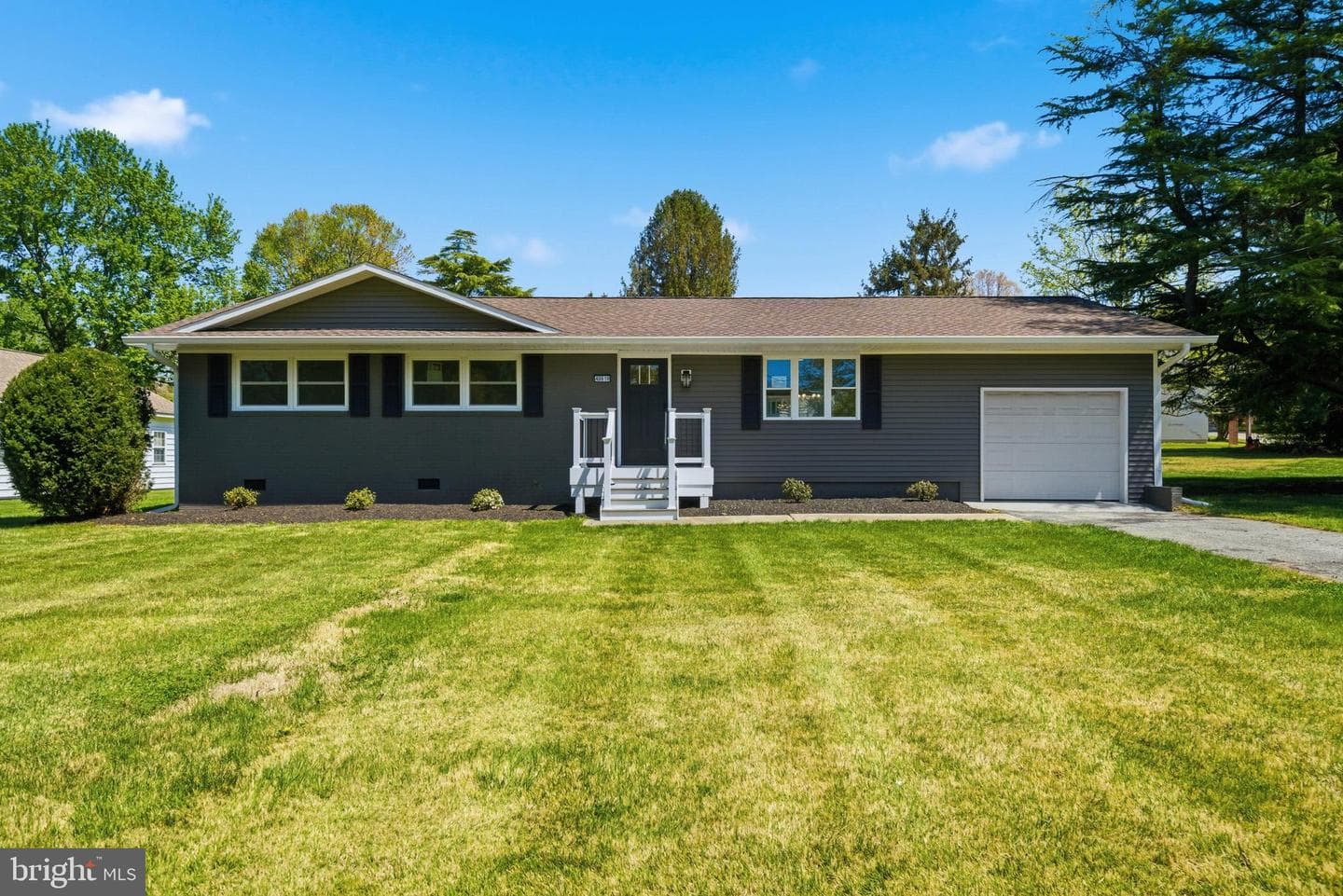40810 Meadow Drive photo 2