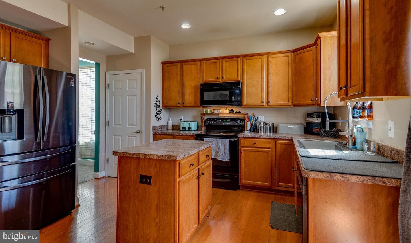 45621 Taras Court photo 3
