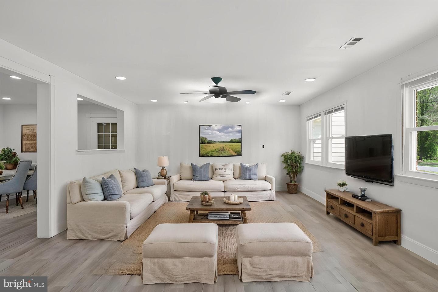 45278 Cove Manor Road photo 9