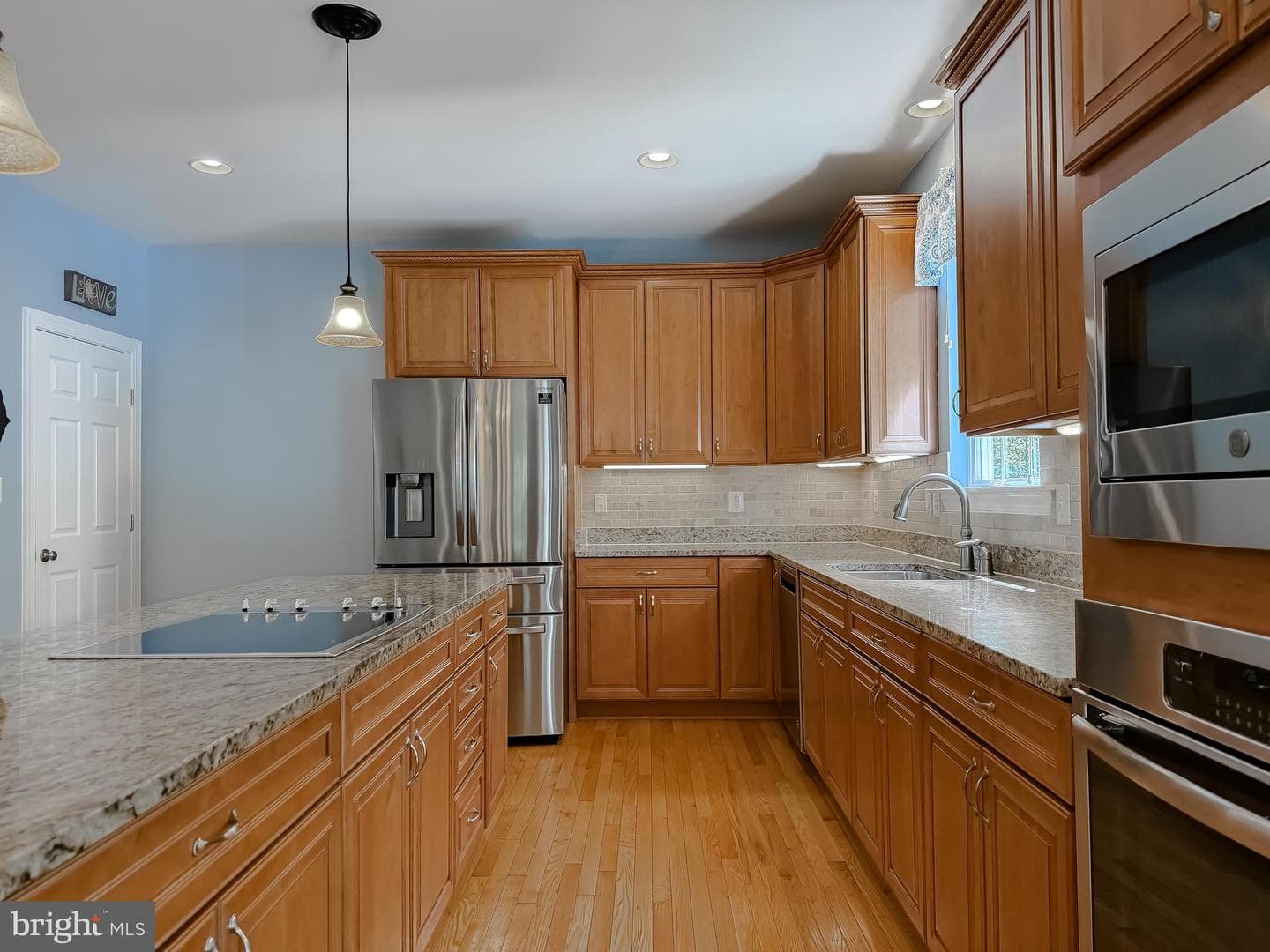 22985 Sheffield Court photo 20