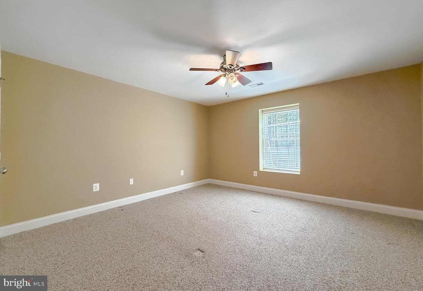22985 Sheffield Court photo 67