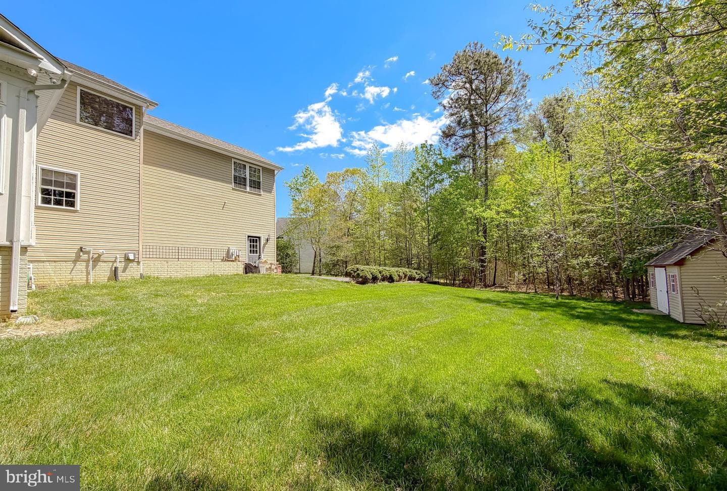 22985 Sheffield Court photo 74