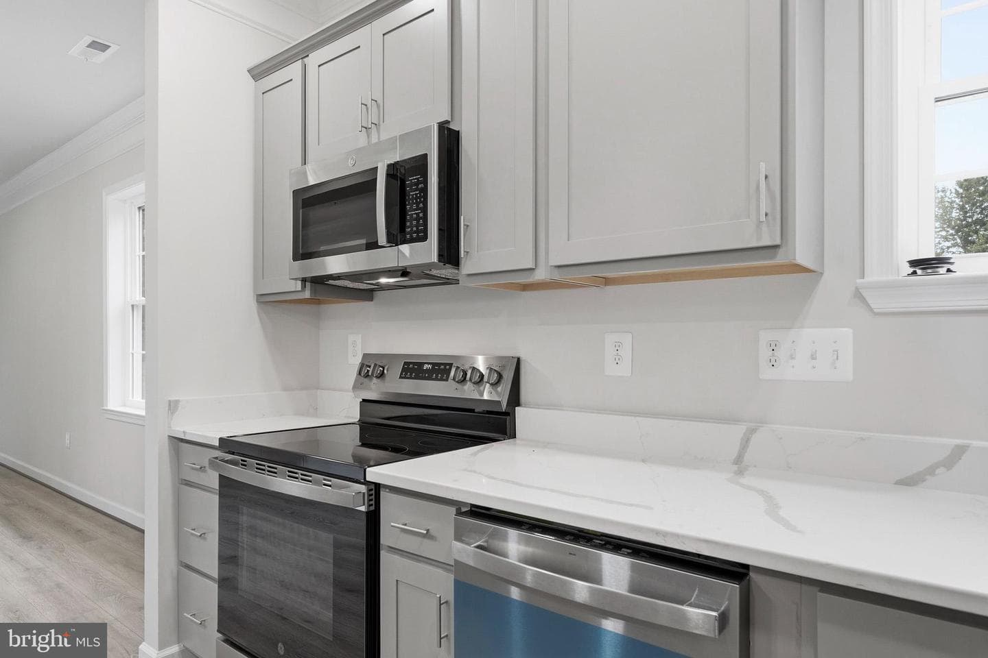 29725 Bruce Road photo 46